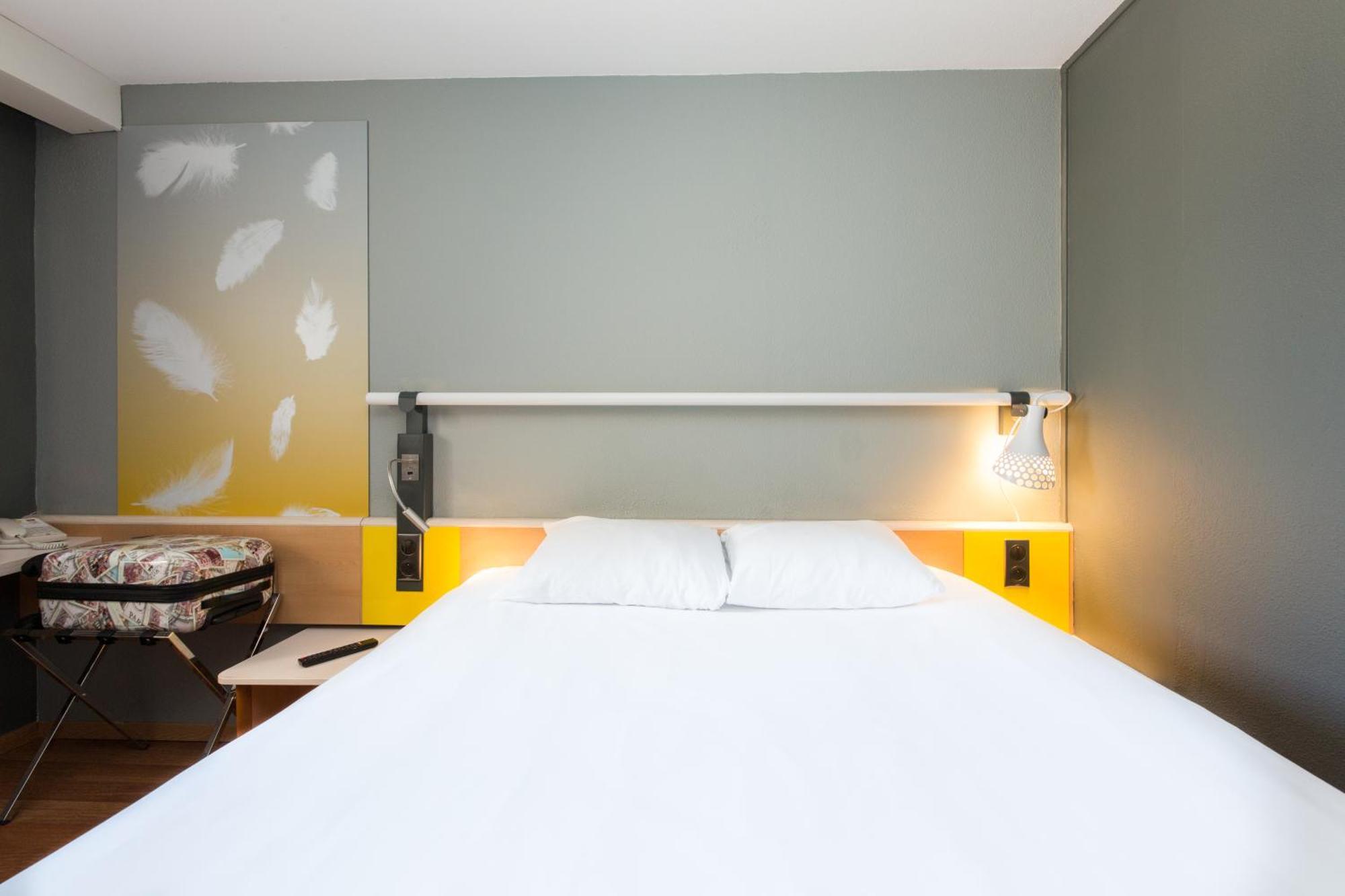 Ibis Sisteron Hotel Exterior foto